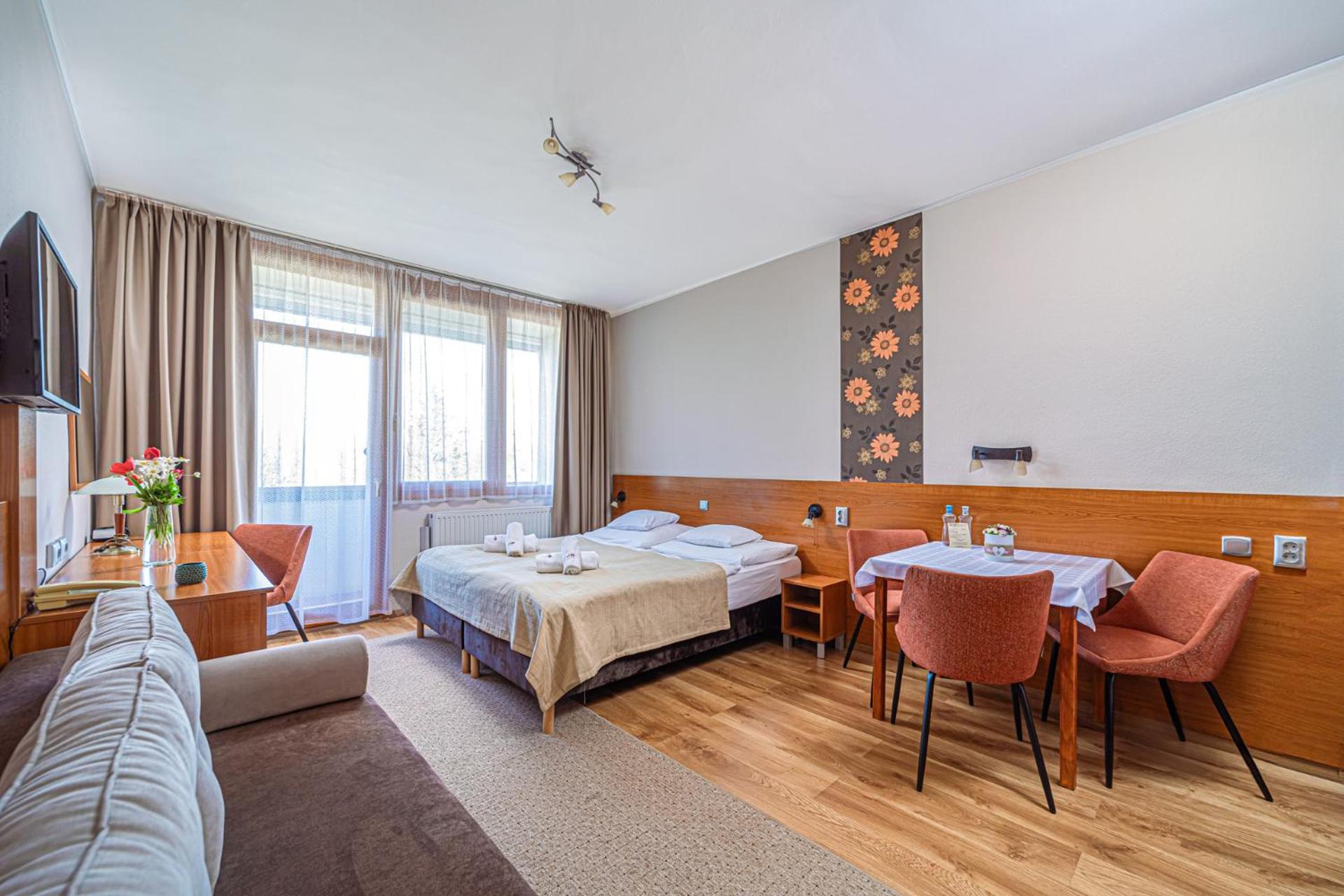 Apartman Hotel Bük Eksteriør billede